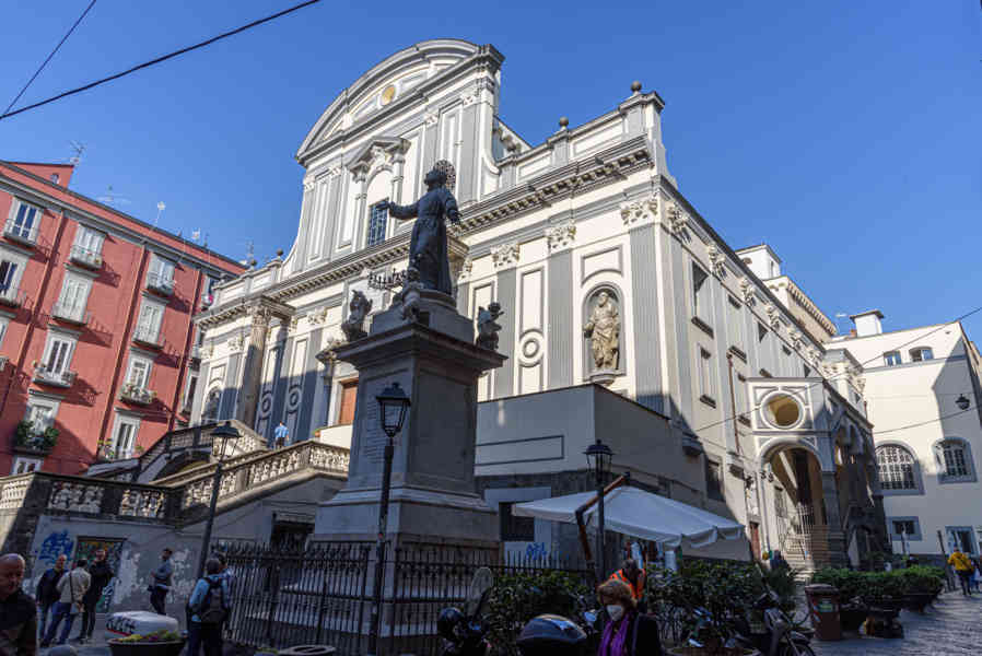 074 - Italia - Nápoles - santuario de San Gaetano.jpg
